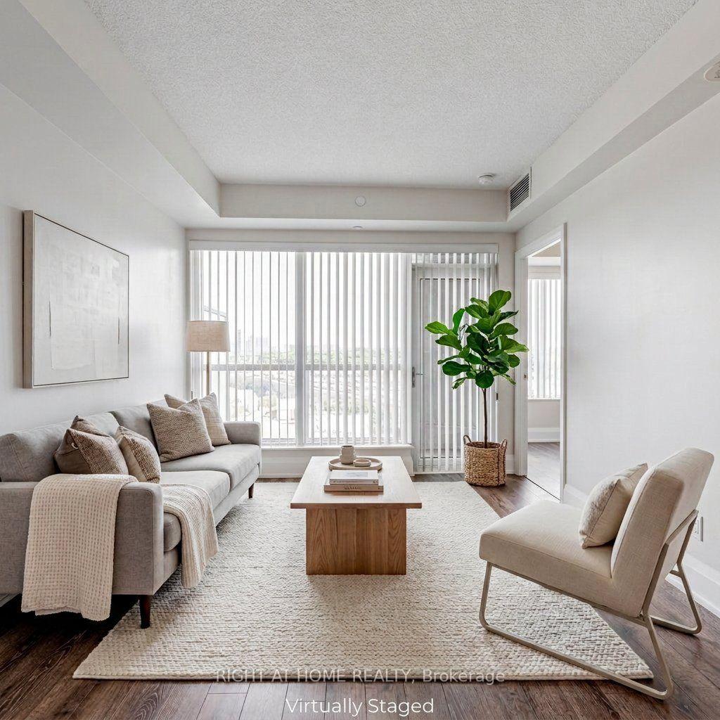 Photo 5 of Unit 521, 120 Harrison Garden Blvd, North York, Willowdale East — HOMEH