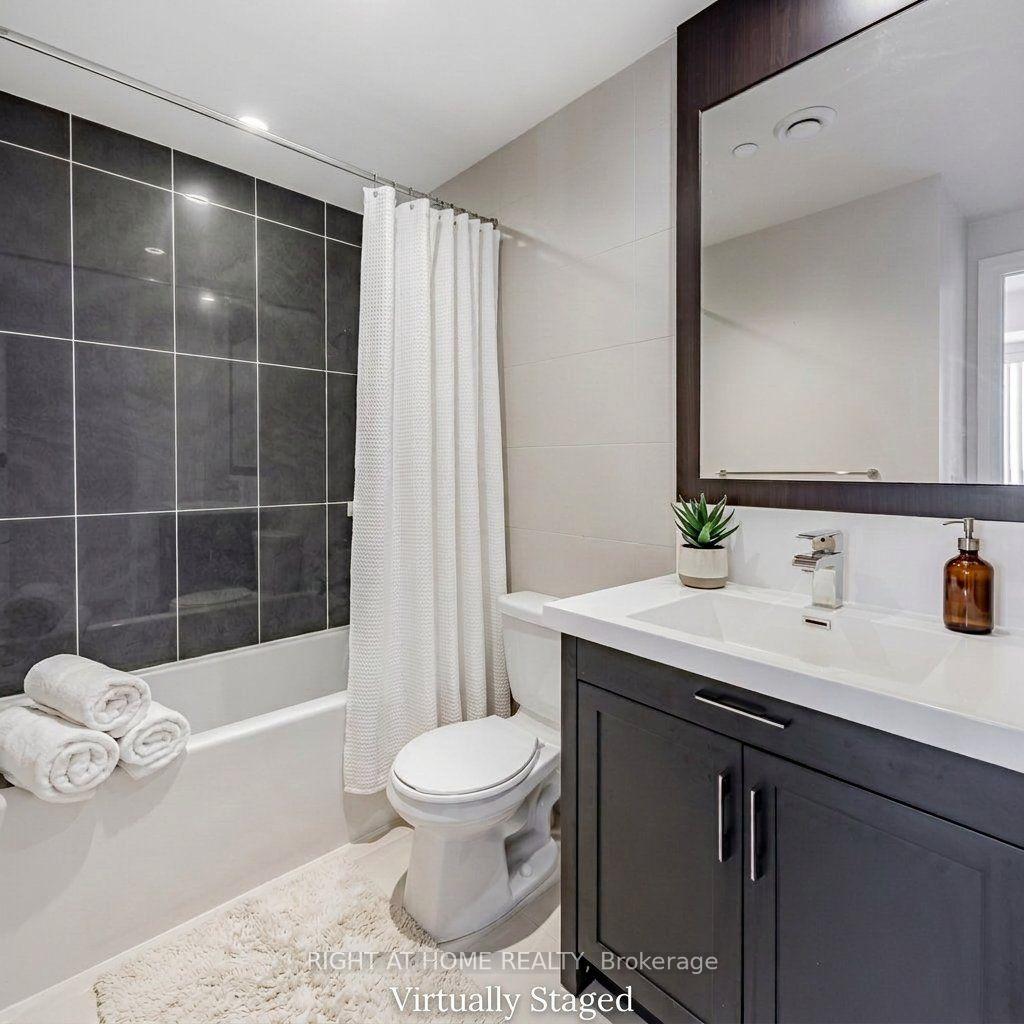 Photo 8 of Unit 521, 120 Harrison Garden Blvd, North York, Willowdale East — HOMEH