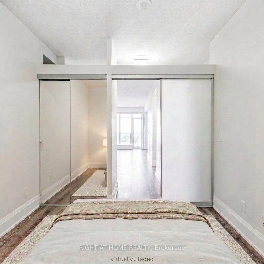 Photo 10 of Unit 521, 120 Harrison Garden Blvd, North York, Willowdale East — HOMEH