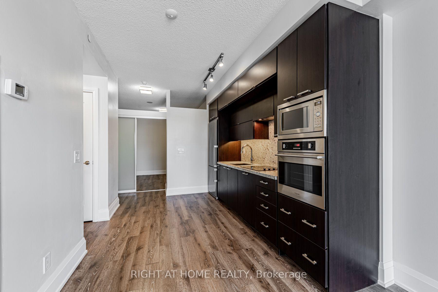 Photo 14 of Unit 521, 120 Harrison Garden Blvd, North York, Willowdale East — HOMEH