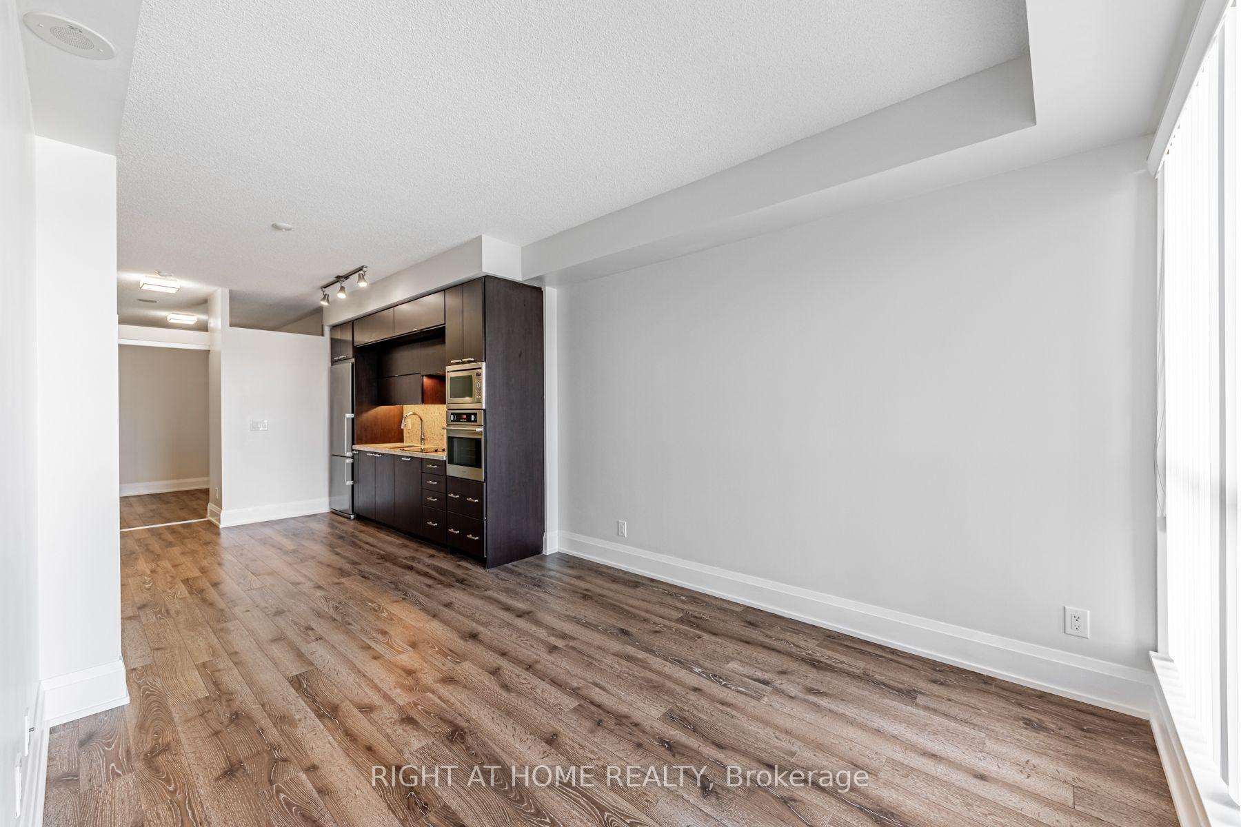 Photo 16 of Unit 521, 120 Harrison Garden Blvd, North York, Willowdale East — HOMEH