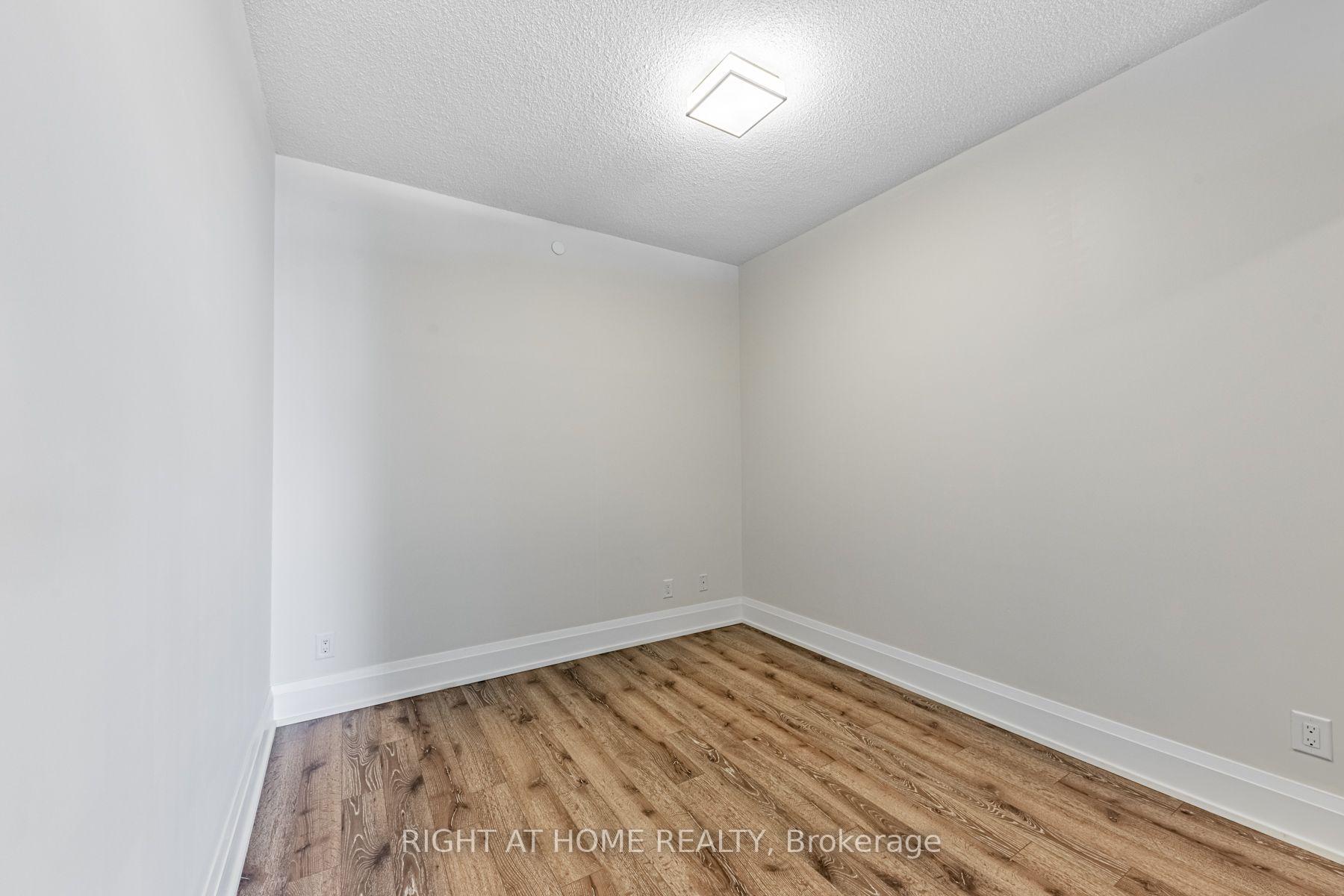 Photo 24 of Unit 521, 120 Harrison Garden Blvd, North York, Willowdale East — HOMEH