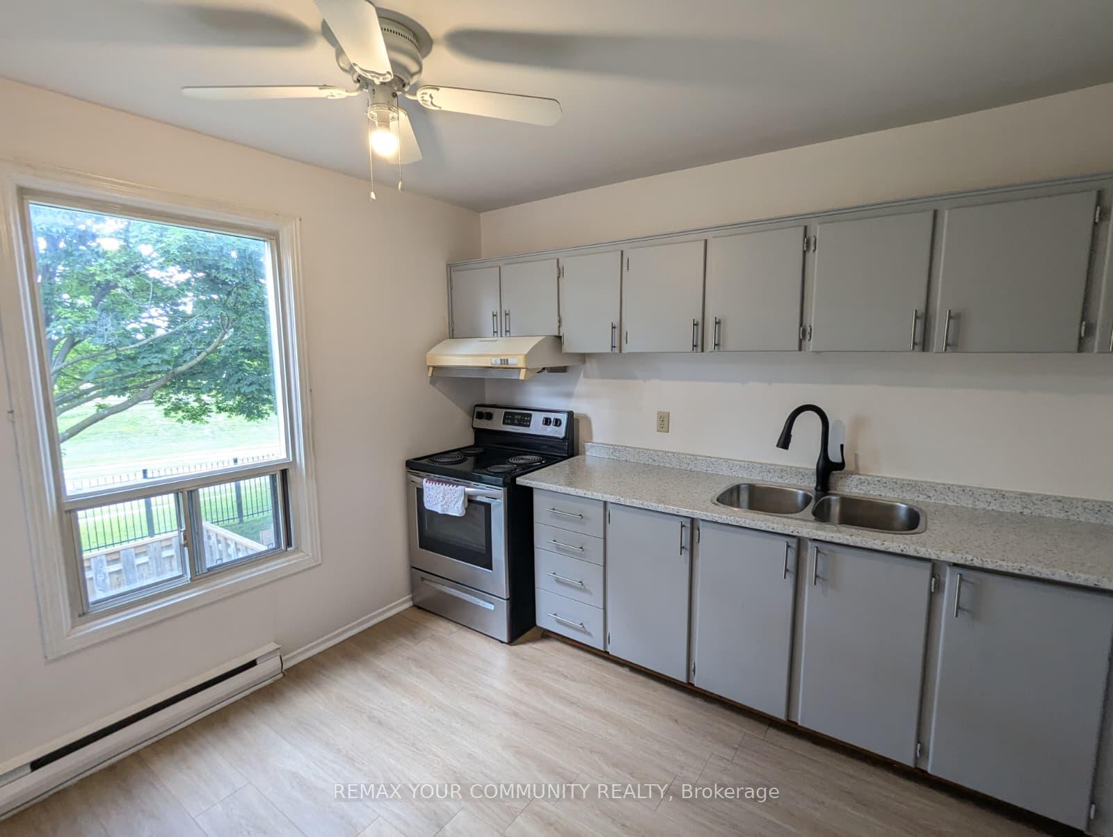 Photo 5 of Unit 4, 765 Oklahoma Drive, Pickering, West Shore — HOMEH