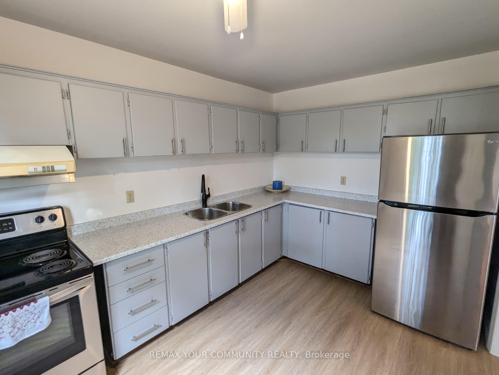 Photo 6 of Unit 4, 765 Oklahoma Drive, Pickering, West Shore — HOMEH