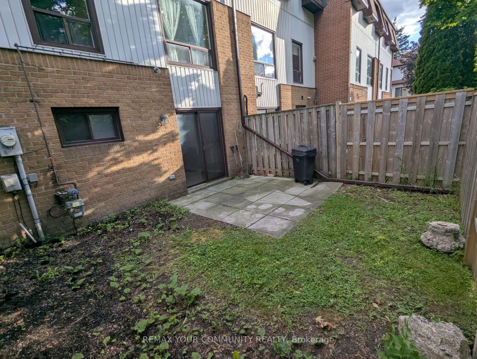Photo 22 of Unit 4, 765 Oklahoma Drive, Pickering, West Shore — HOMEH