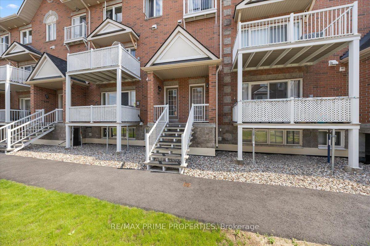 Photo of Unit 117, 3265 St Joseph Boulevard