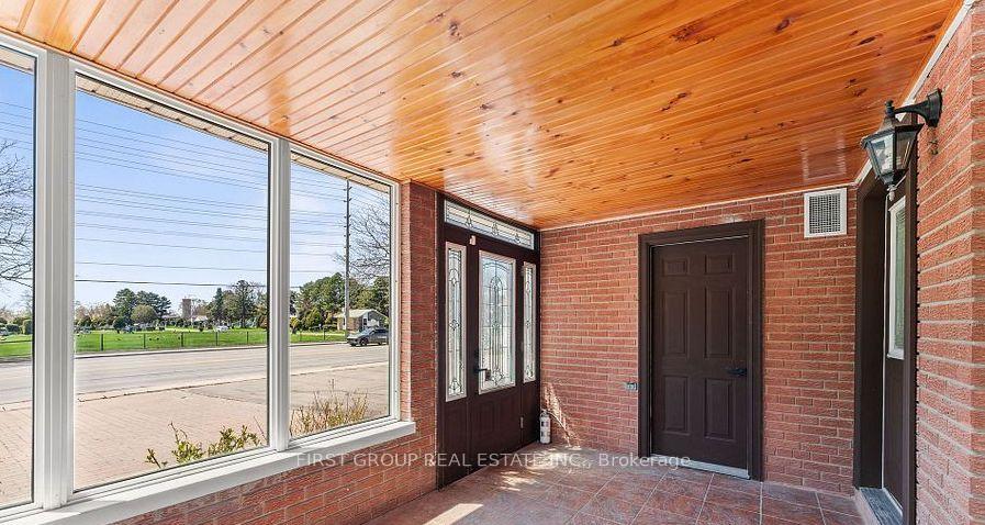 Photo 3 of Unit Main, 3193 Cawthra Road, Mississauga, Applewood — HOMEH