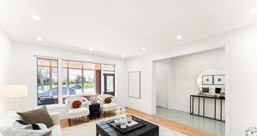 Photo 6 of Unit Main, 3193 Cawthra Road, Mississauga, Applewood — HOMEH