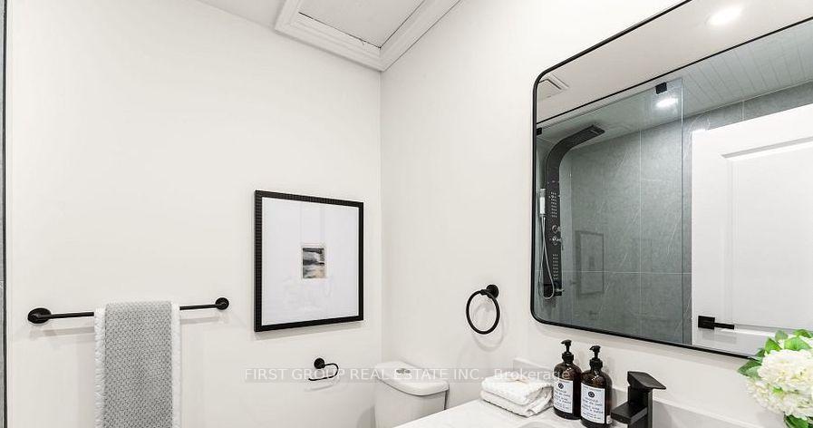 Photo 20 of Unit Main, 3193 Cawthra Road, Mississauga, Applewood — HOMEH
