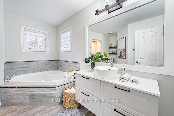 Photo 37 of 2 Catherwood Lane, Clarington, Newcastle — HOMEH