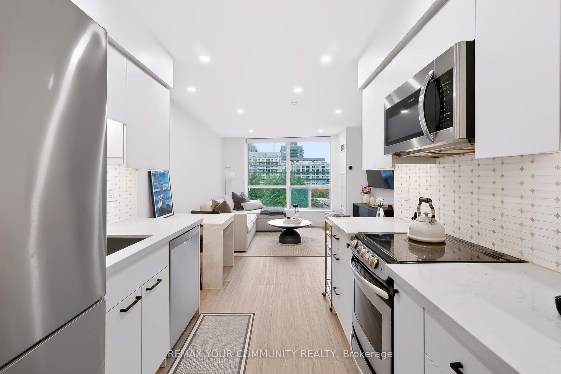Photo 4 of Unit 402, 50 Lynn Williams Street, Toronto, Niagara — HOMEH