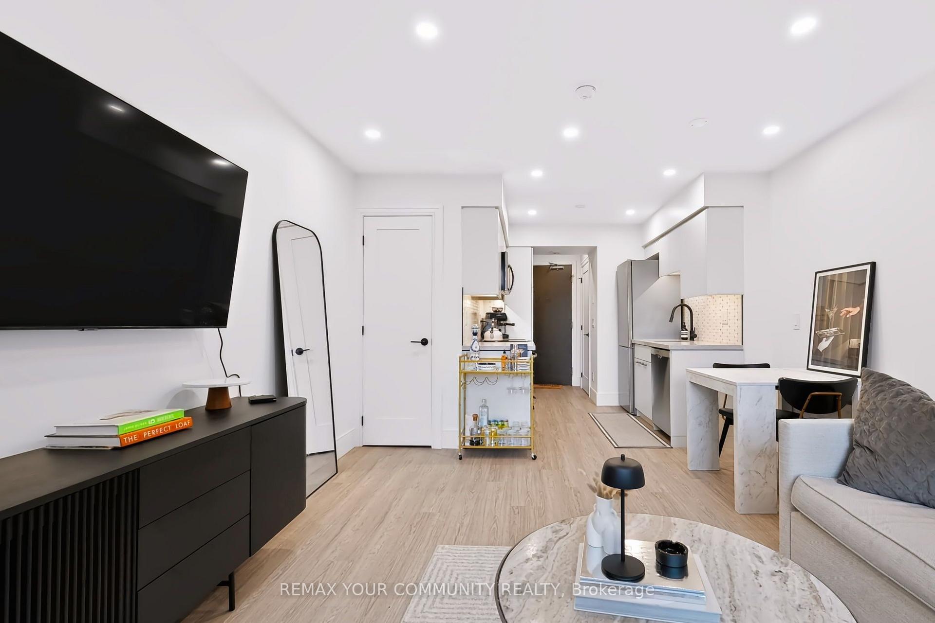 Photo 13 of Unit 402, 50 Lynn Williams Street, Toronto, Niagara — HOMEH
