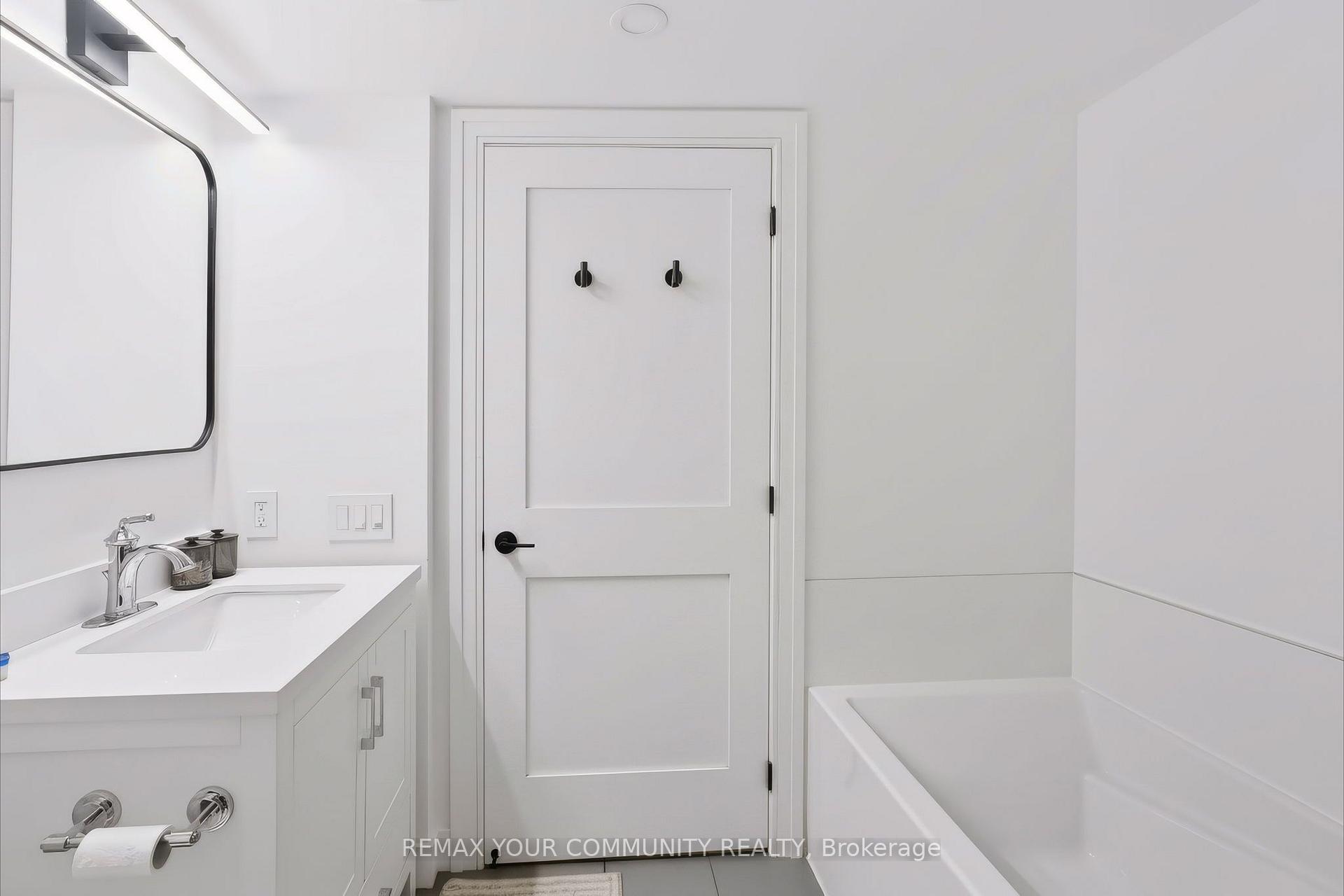 Photo 20 of Unit 402, 50 Lynn Williams Street, Toronto, Niagara — HOMEH