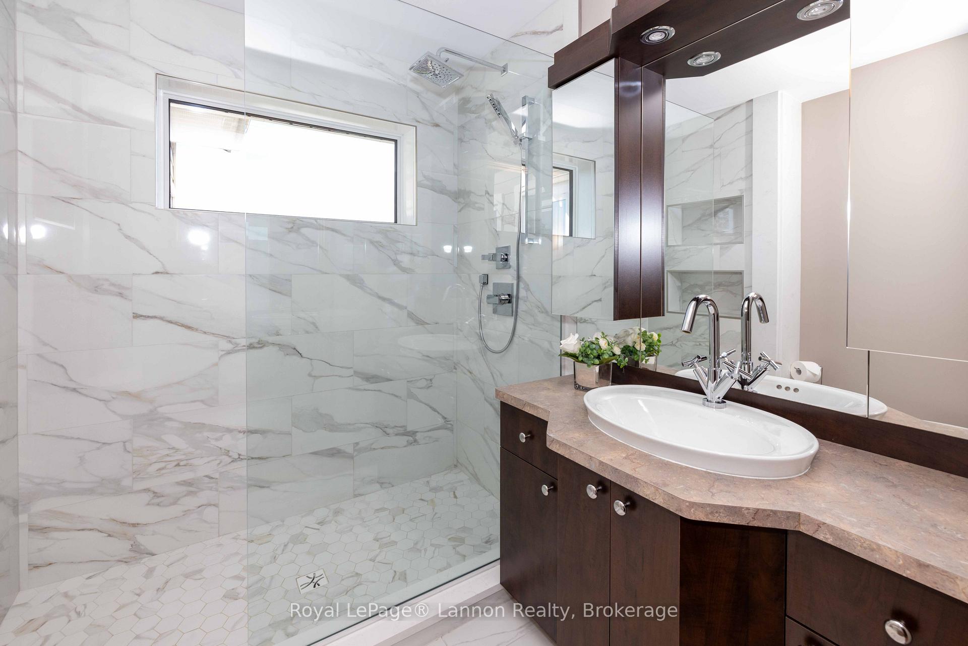 Photo 52 of 401 Barrie Drive, Oliver Paipoonge, Kakabeka Falls — HOMEH
