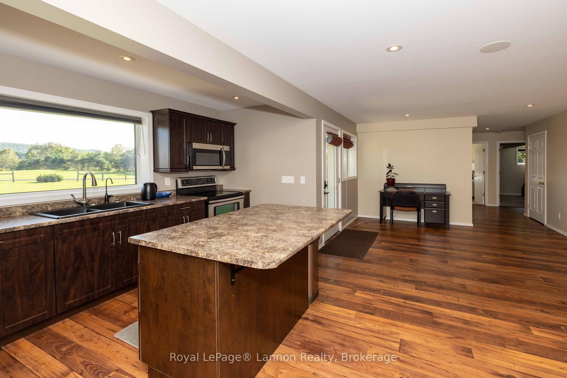 Photo 62 of 401 Barrie Drive, Oliver Paipoonge, Kakabeka Falls — HOMEH