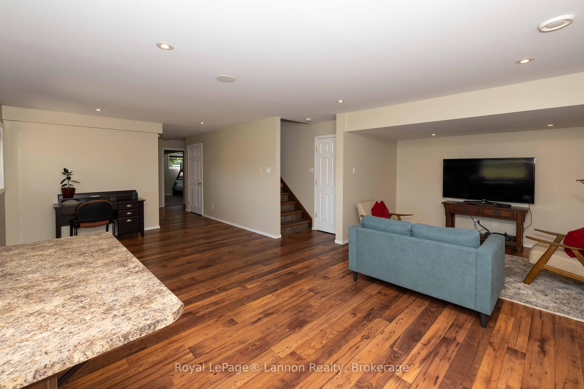 Photo 63 of 401 Barrie Drive, Oliver Paipoonge, Kakabeka Falls — HOMEH