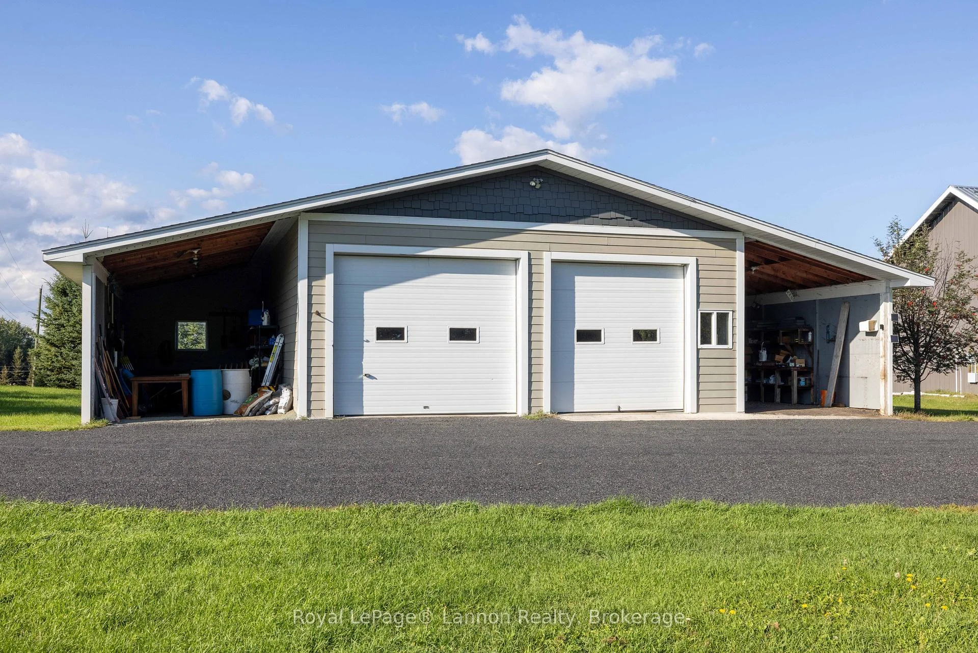 Photo 9 of 401 Barrie Drive, Oliver Paipoonge, Kakabeka Falls — HOMEH