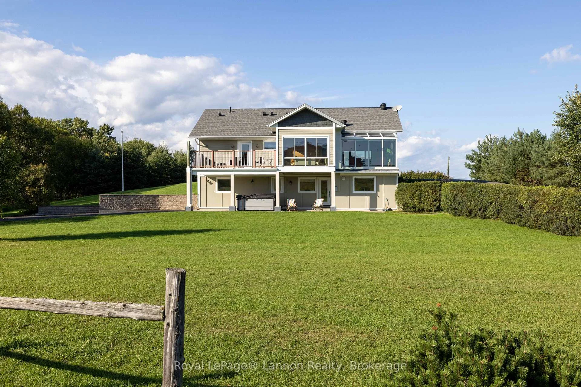 Photo 14 of 401 Barrie Drive, Oliver Paipoonge, Kakabeka Falls — HOMEH