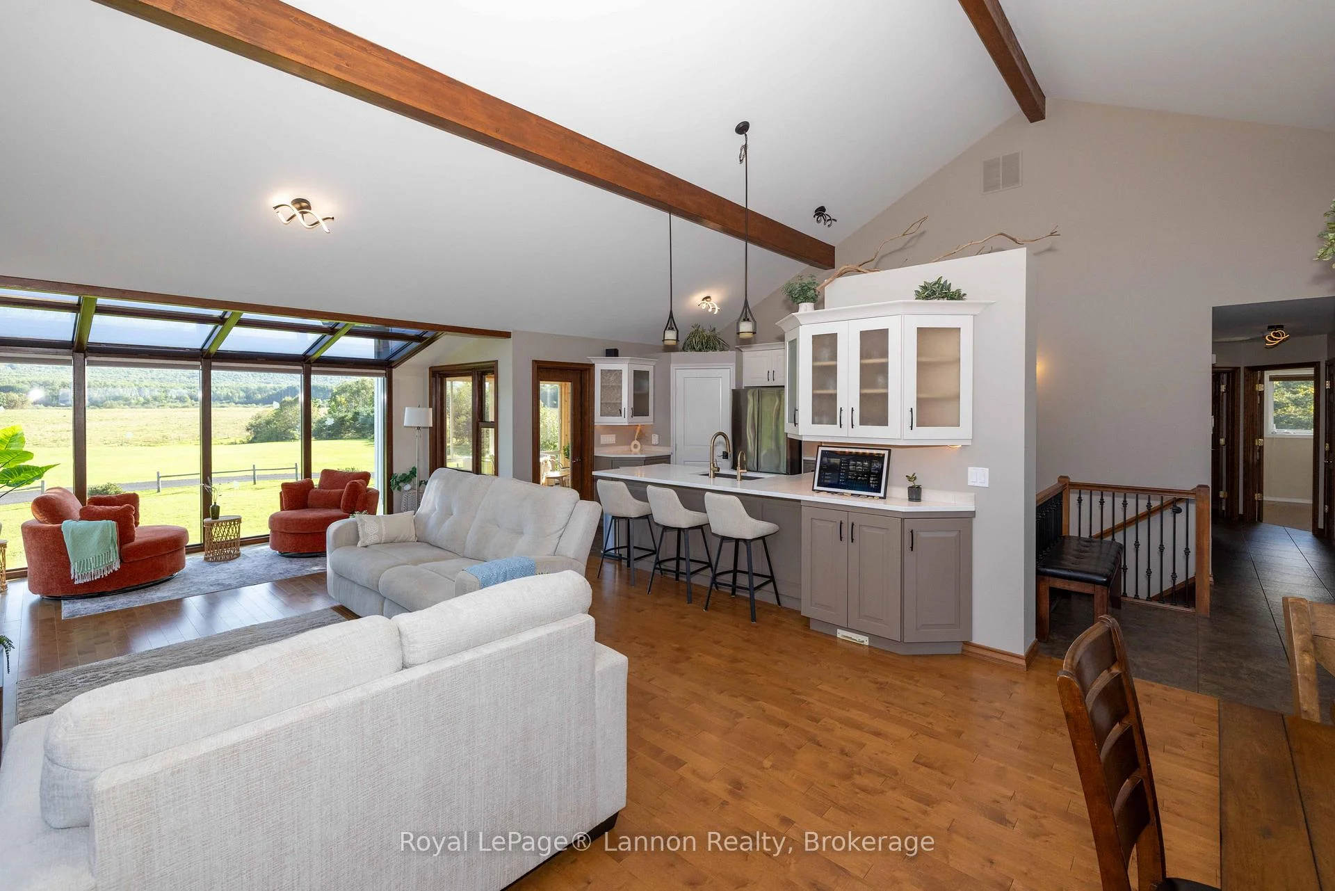 Photo 56 of 401 Barrie Drive, Oliver Paipoonge, Kakabeka Falls — HOMEH