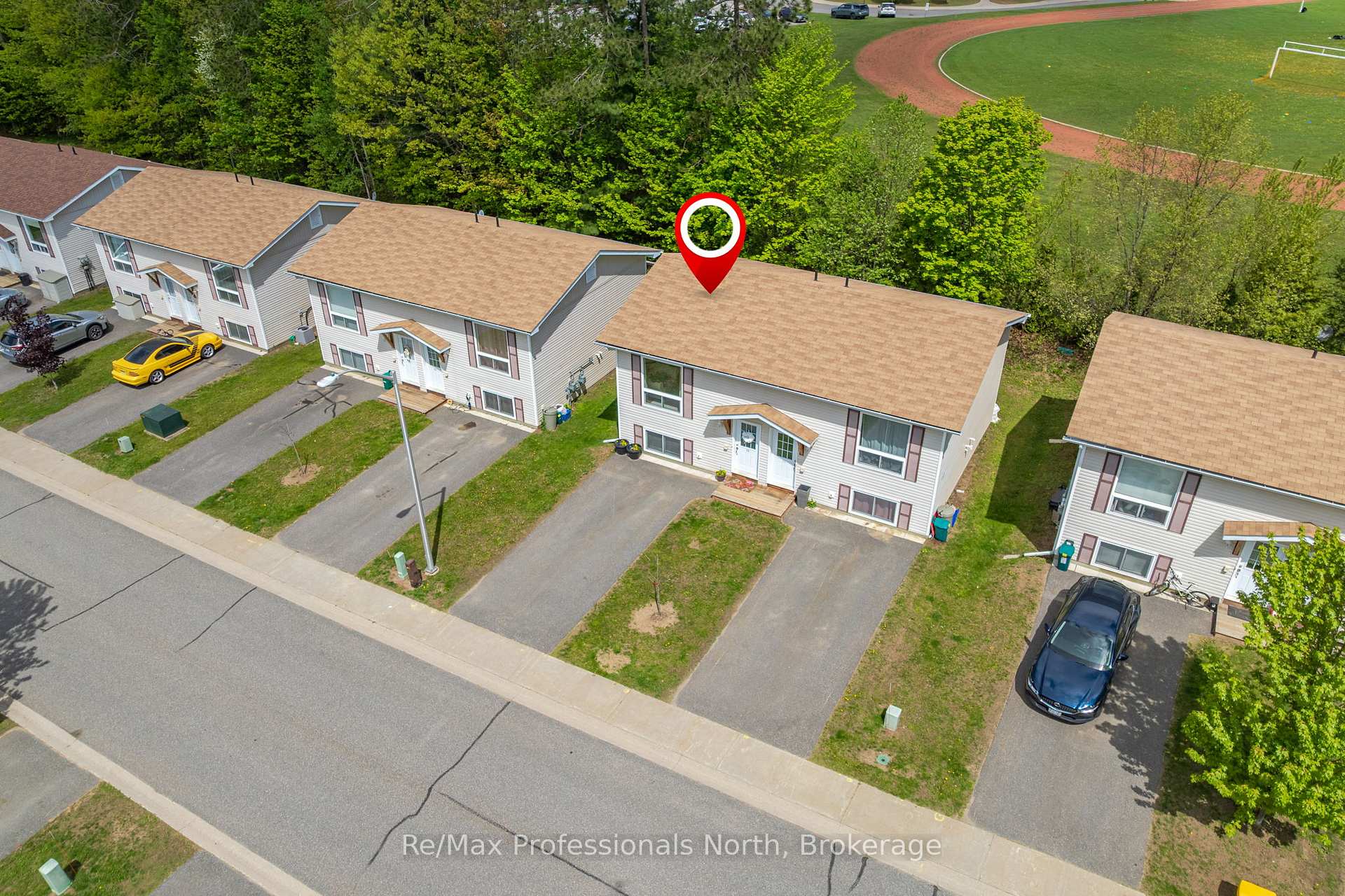 Photo 3 of Unit 68, 200 Pine Street, Bracebridge, Macaulay — HOMEH