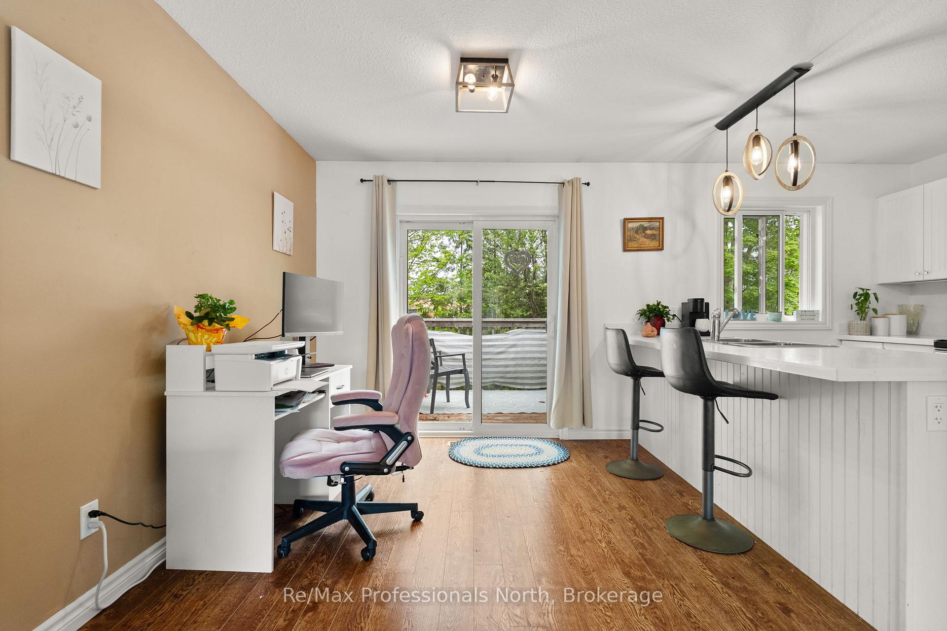 Photo 6 of Unit 68, 200 Pine Street, Bracebridge, Macaulay — HOMEH