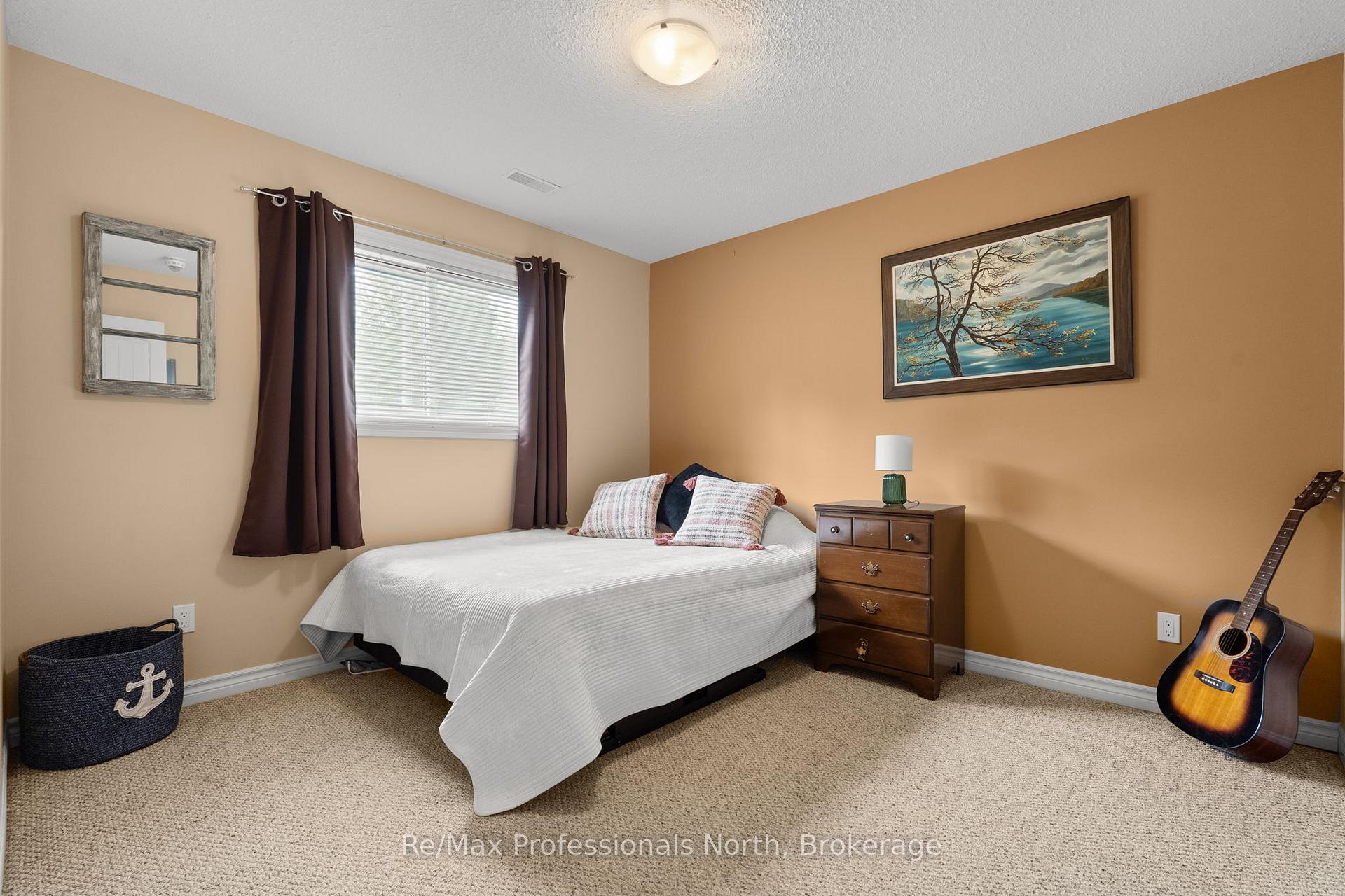 Photo 13 of Unit 68, 200 Pine Street, Bracebridge, Macaulay — HOMEH