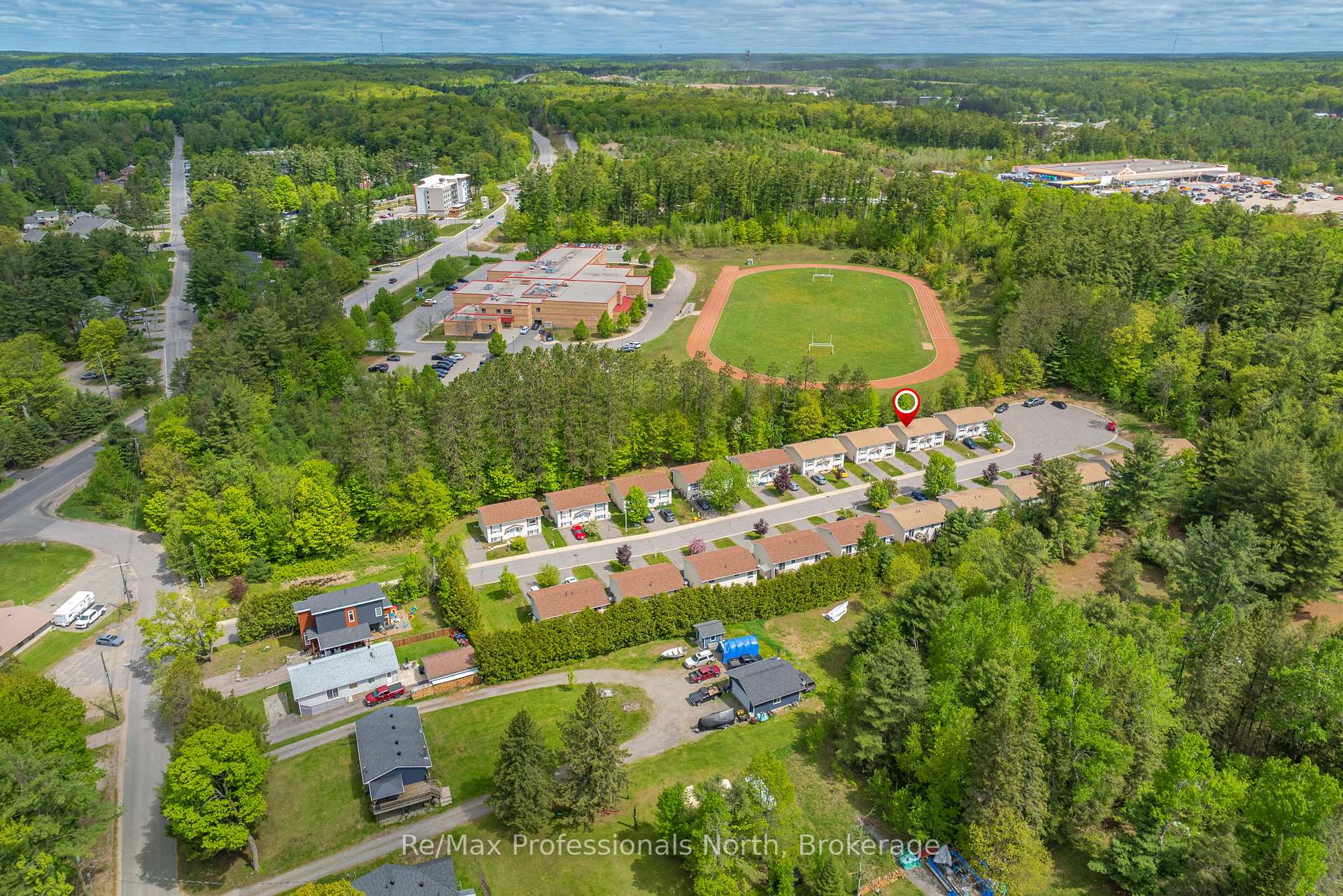 Photo 21 of Unit 68, 200 Pine Street, Bracebridge, Macaulay — HOMEH