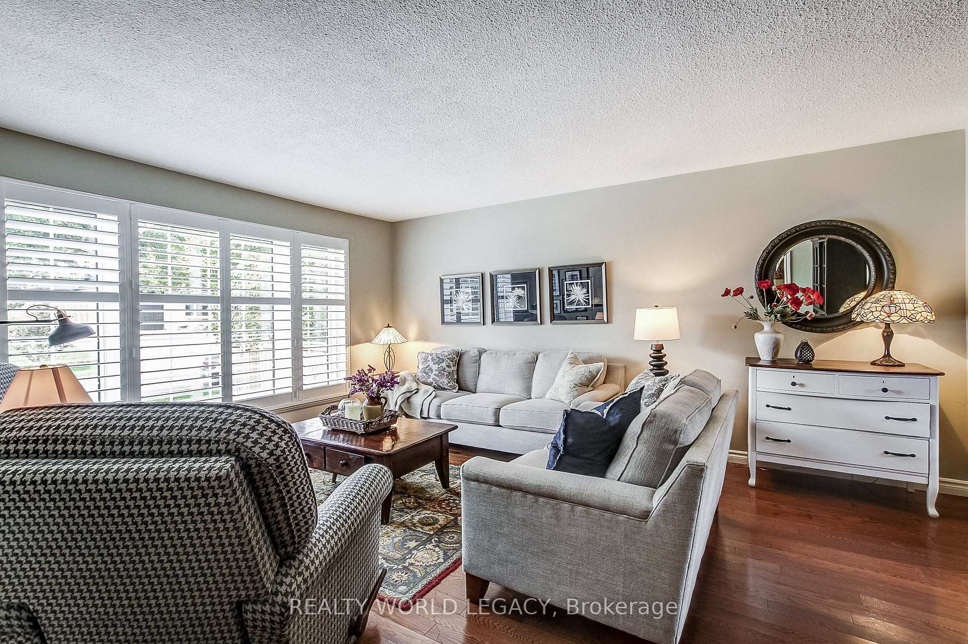 Photo 9 of 2426 Lambeth Avenue, Burlington, Mountainside — HOMEH