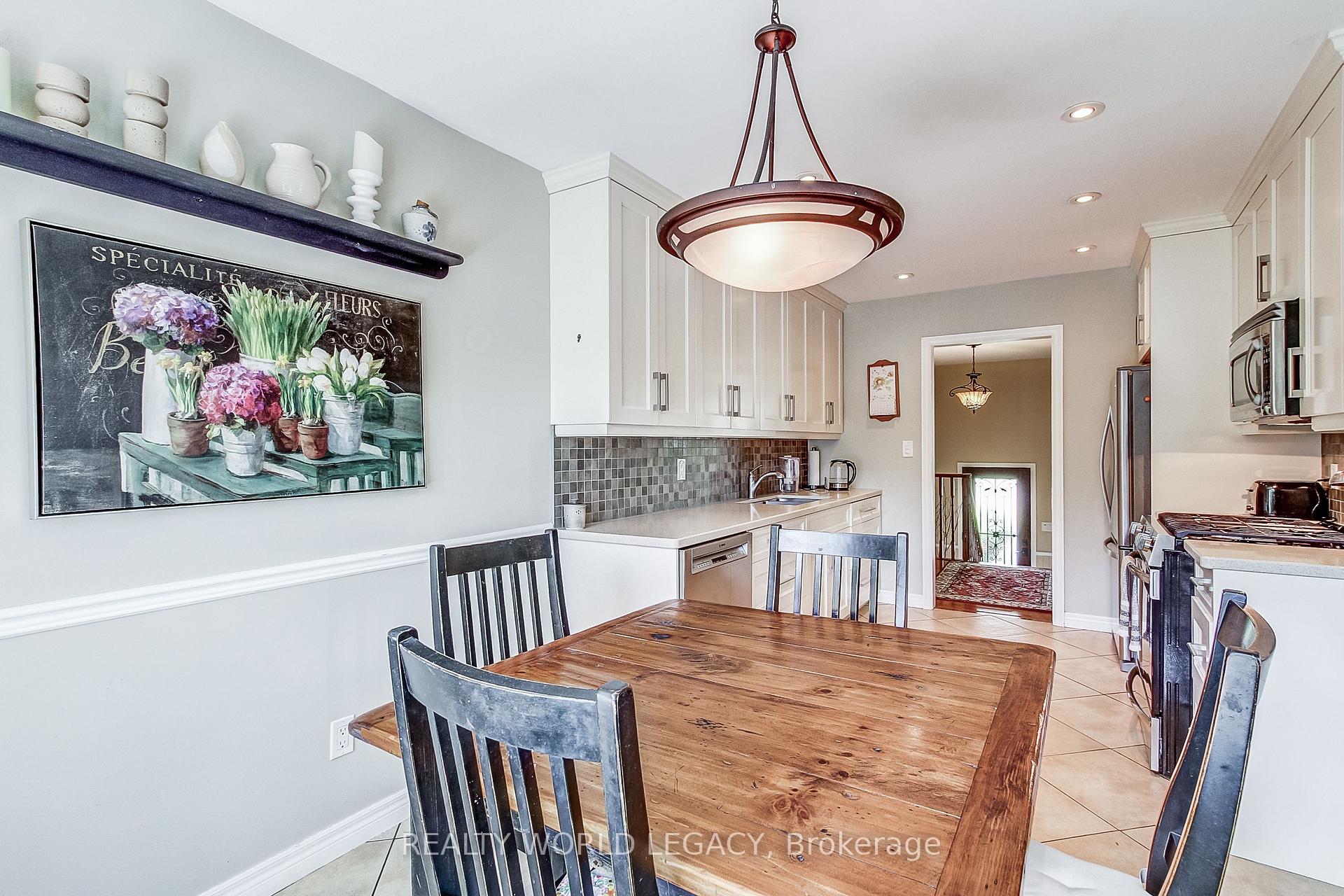 Photo 17 of 2426 Lambeth Avenue, Burlington, Mountainside — HOMEH