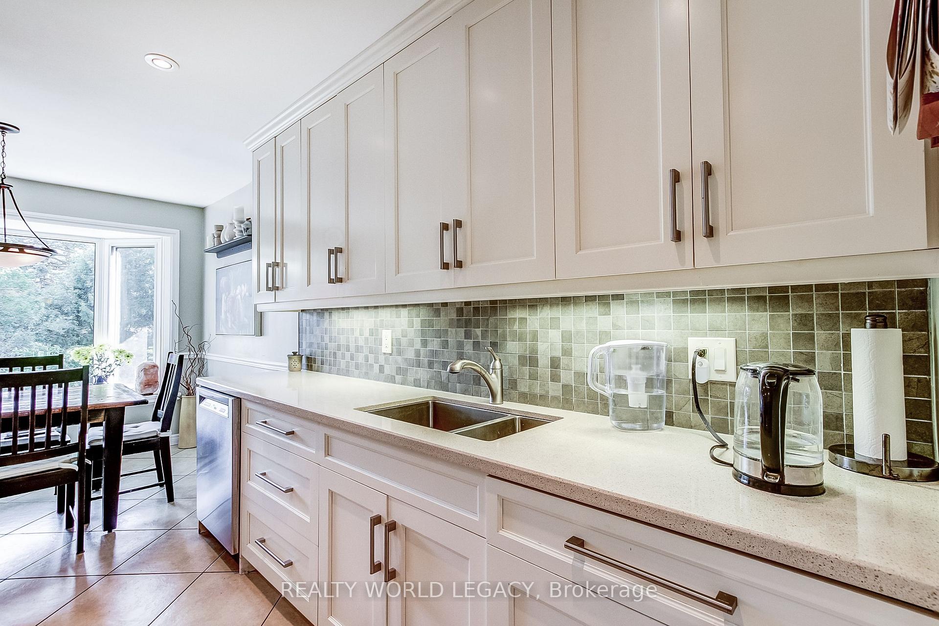 Photo 18 of 2426 Lambeth Avenue, Burlington, Mountainside — HOMEH