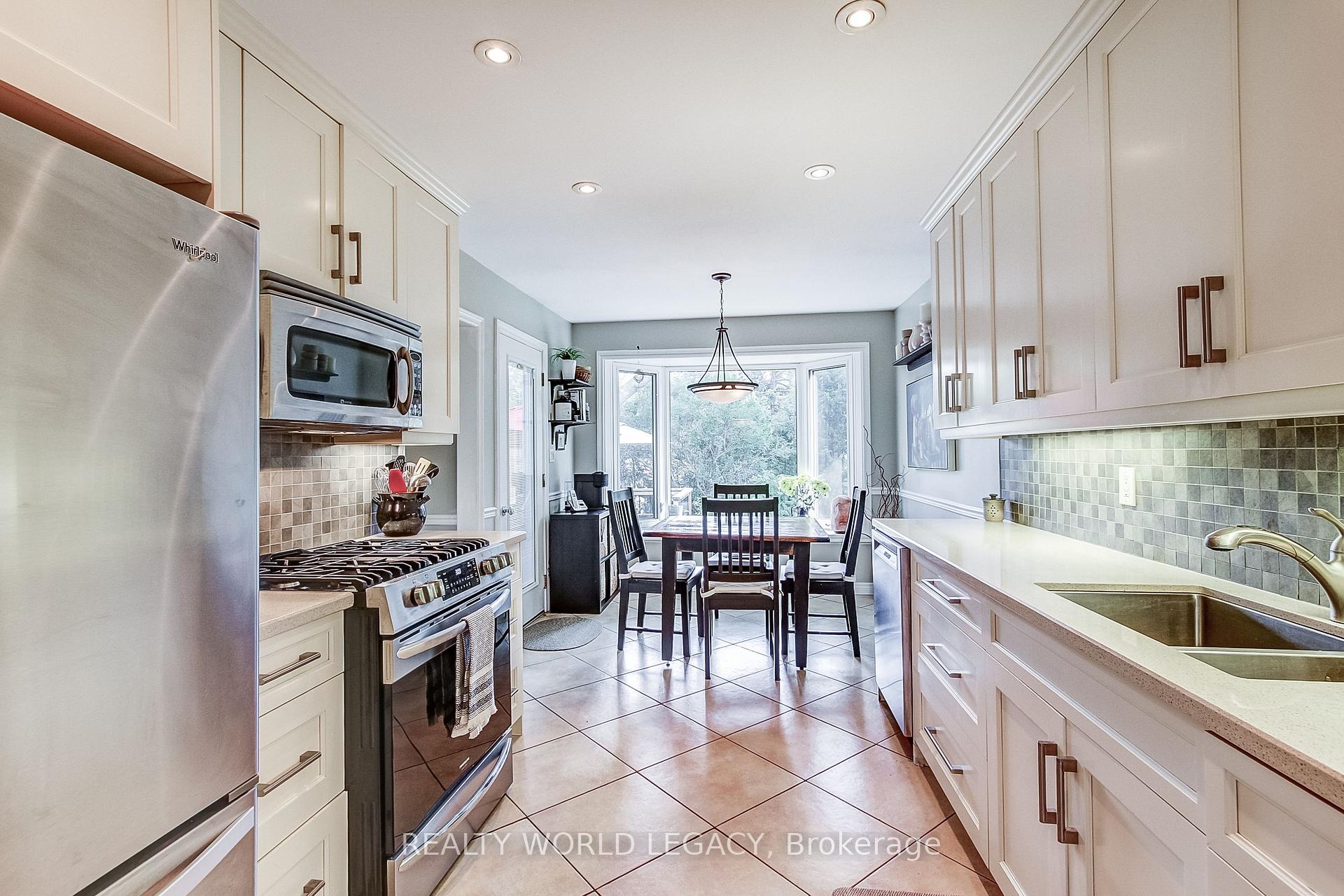 Photo 20 of 2426 Lambeth Avenue, Burlington, Mountainside — HOMEH