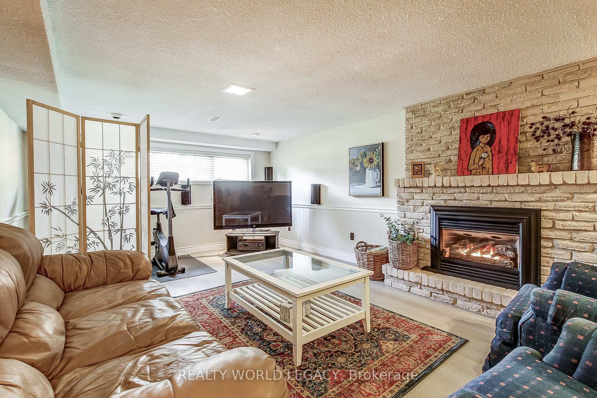 Photo 34 of 2426 Lambeth Avenue, Burlington, Mountainside — HOMEH