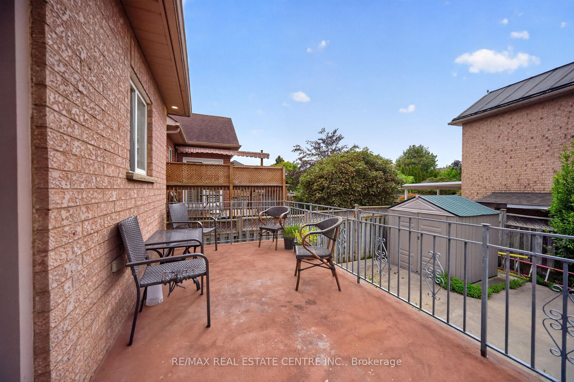 Photo 28 of 3 Twin Willow Crescent, Brampton, Snelgrove — HOMEH