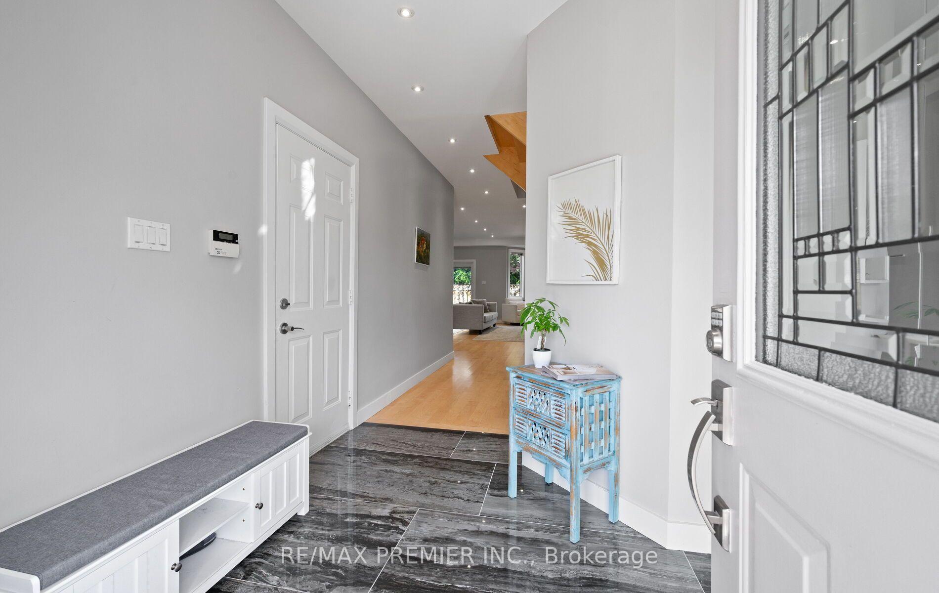 Photo 5 of 54 Blaydon Lane, Aurora, Bayview Wellington — HOMEH