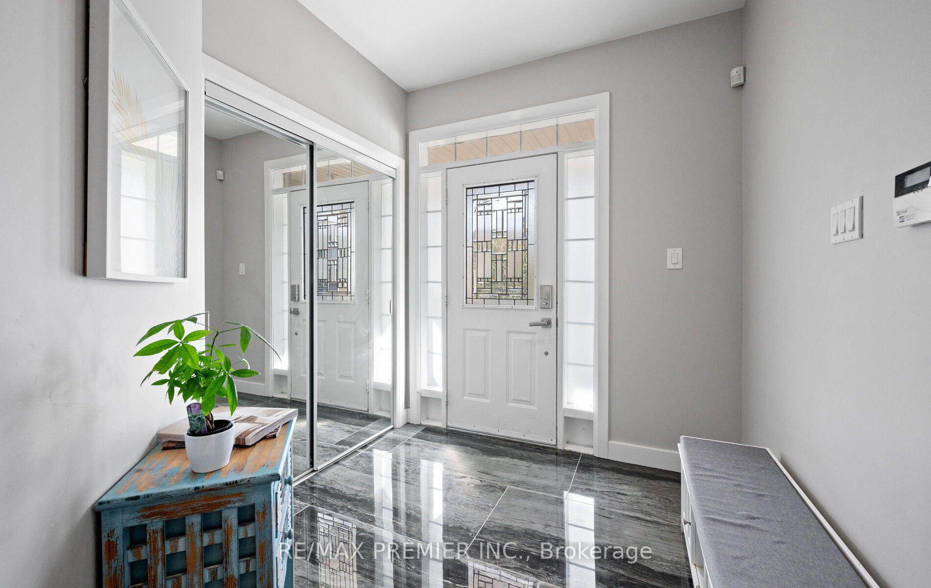 Photo 6 of 54 Blaydon Lane, Aurora, Bayview Wellington — HOMEH