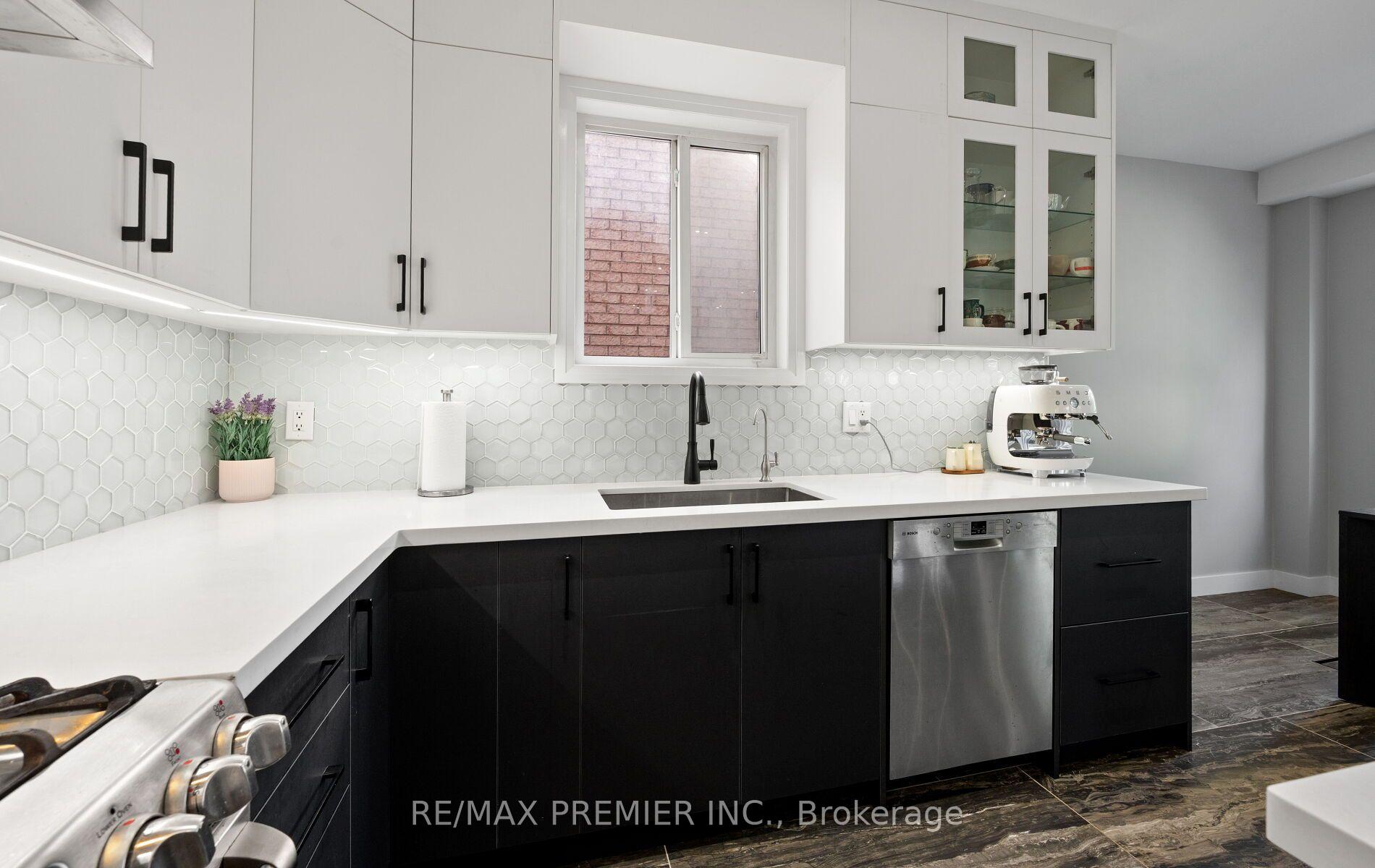 Photo 15 of 54 Blaydon Lane, Aurora, Bayview Wellington — HOMEH