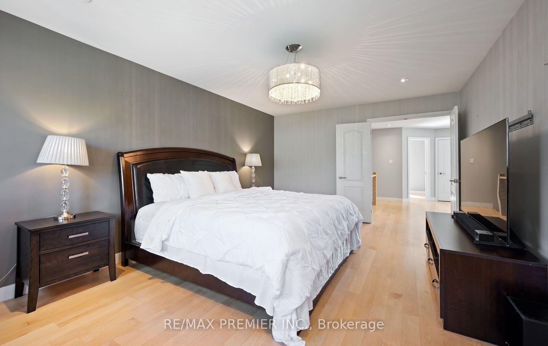Photo 24 of 54 Blaydon Lane, Aurora, Bayview Wellington — HOMEH
