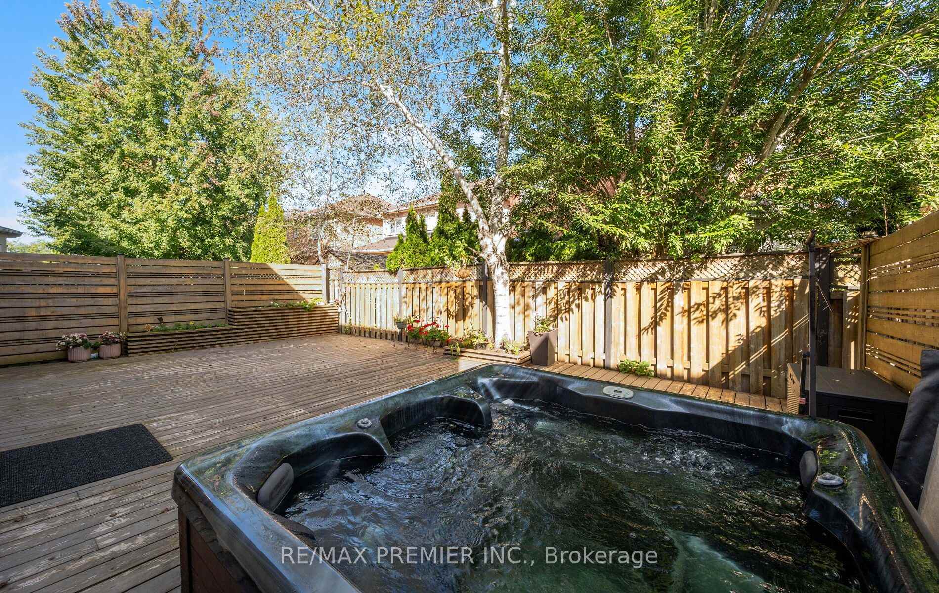 Photo 42 of 54 Blaydon Lane, Aurora, Bayview Wellington — HOMEH