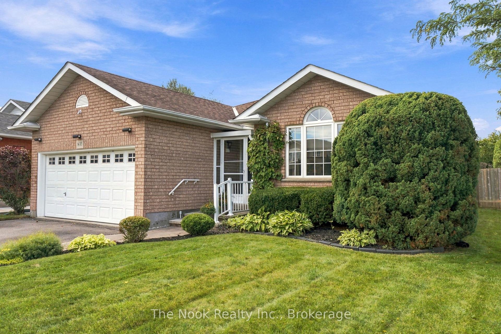 Photo 2 of 1633 Erindale Crescent, Oshawa, Samac — HOMEH
