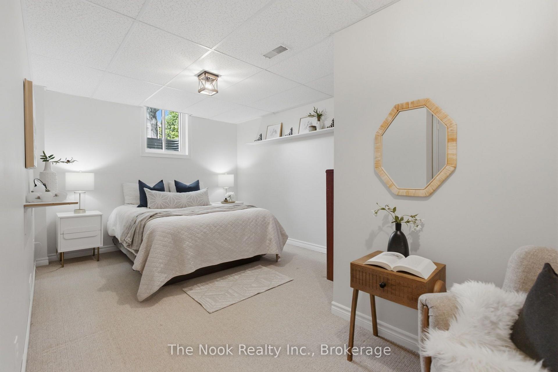 Photo 25 of 1633 Erindale Crescent, Oshawa, Samac — HOMEH