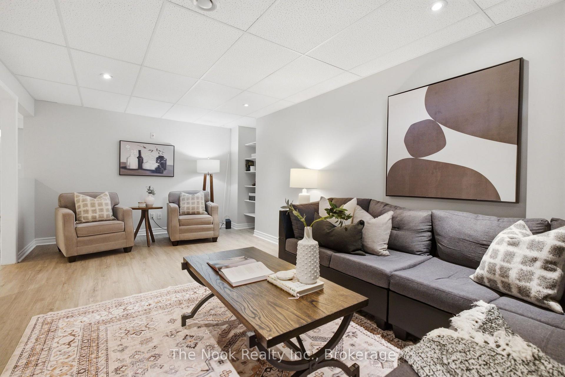 Photo 27 of 1633 Erindale Crescent, Oshawa, Samac — HOMEH