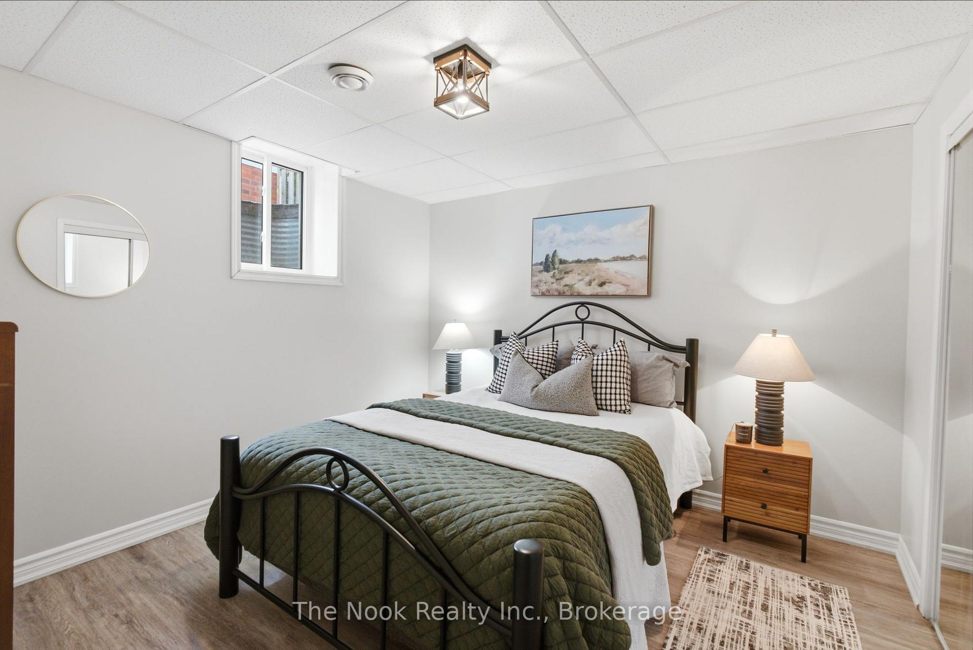 Photo 29 of 1633 Erindale Crescent, Oshawa, Samac — HOMEH