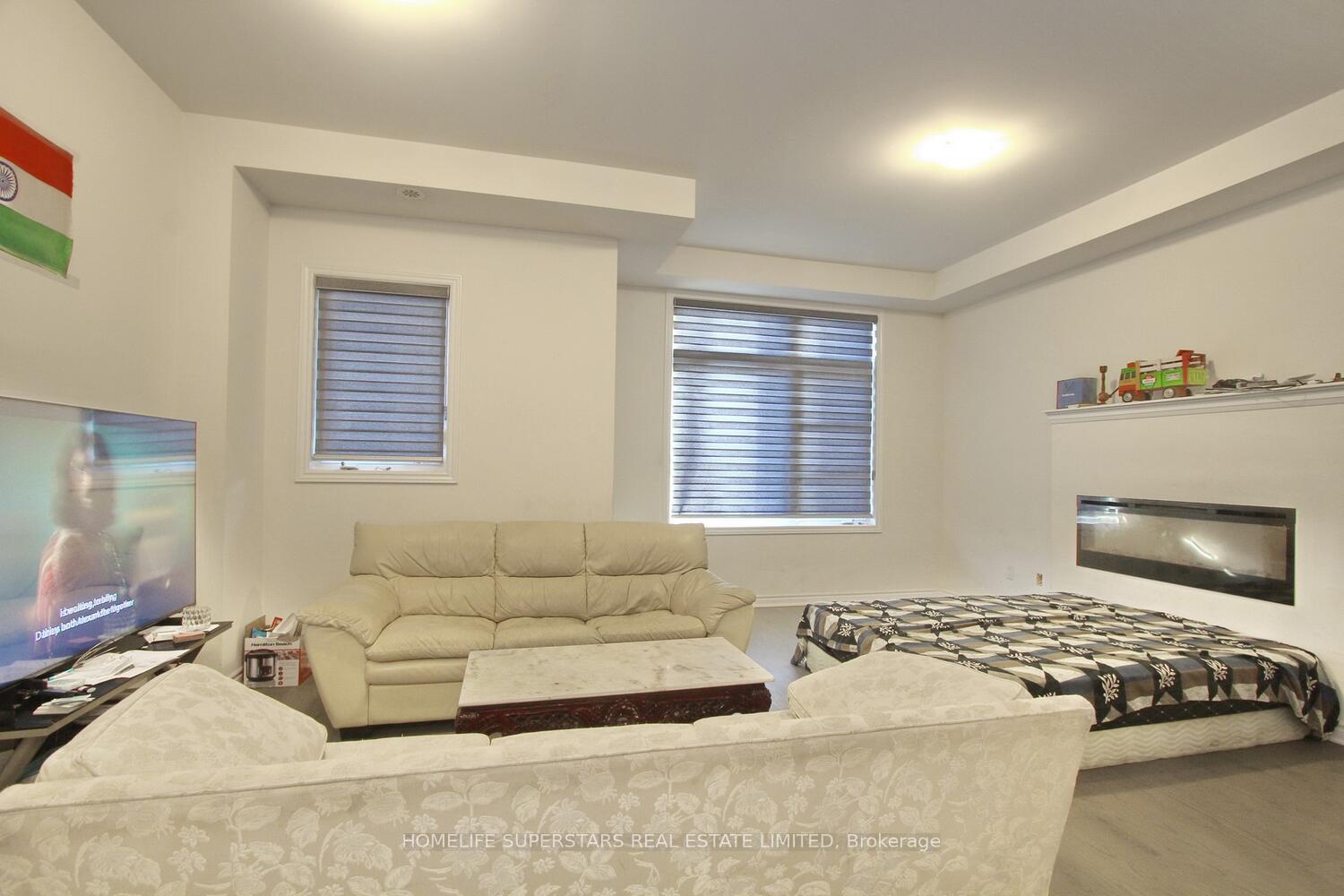 Photo 10 of 72 Wascana Road, Vaughan, Elder Mills — HOMEH