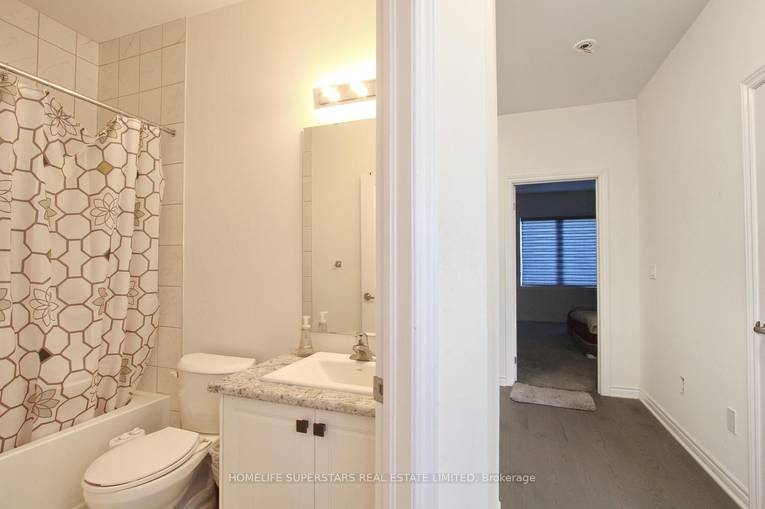 Photo 24 of 72 Wascana Road, Vaughan, Elder Mills — HOMEH