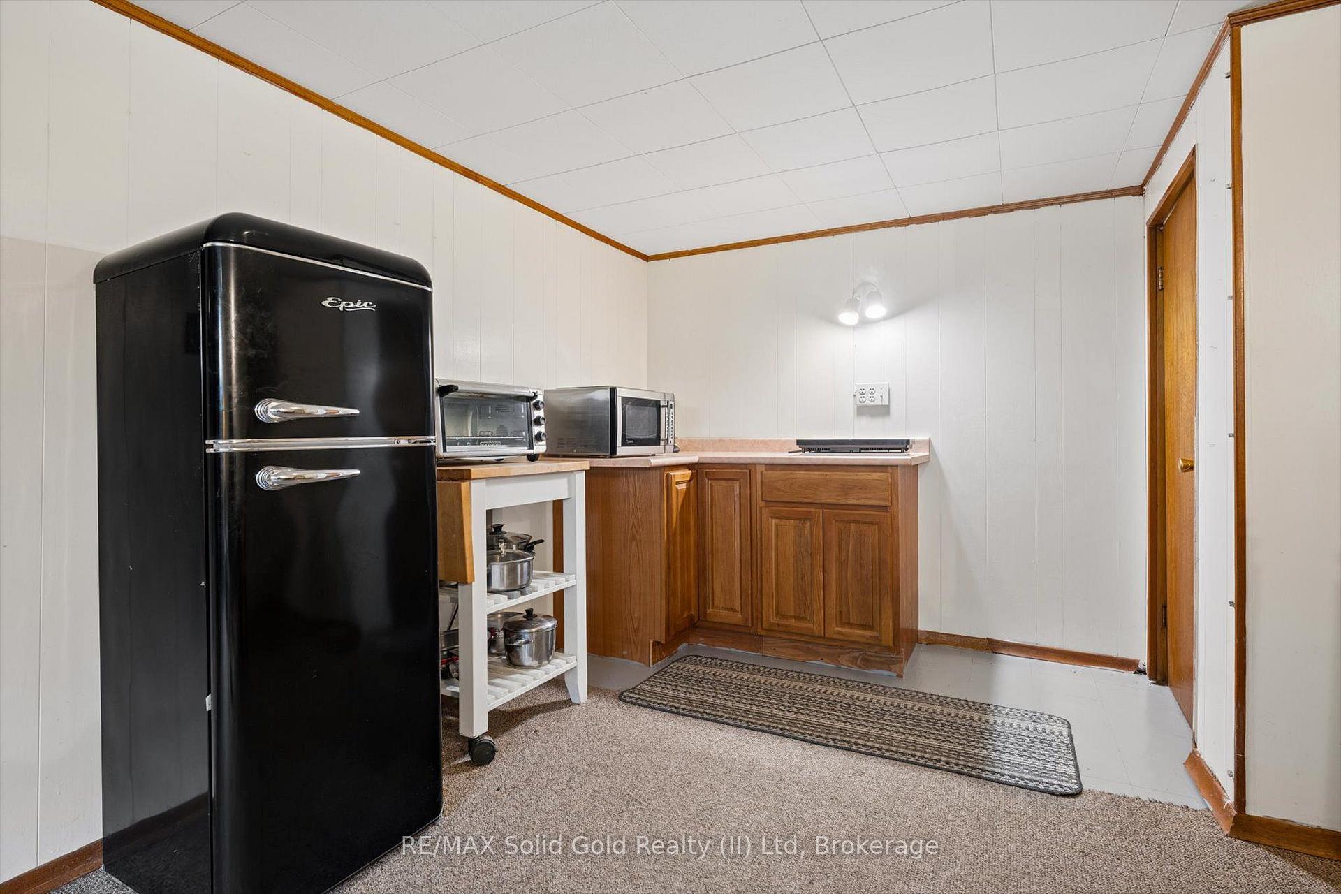 Photo 20 of 35 Edinburgh Road, Kitchener, Heritage Park/Rosemount — HOMEH