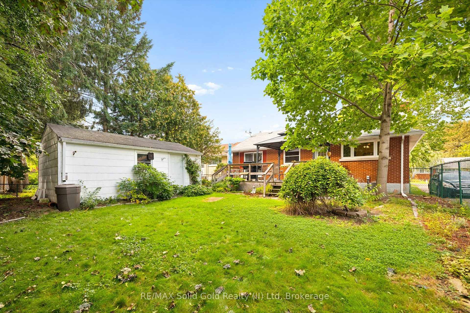 Photo 32 of 35 Edinburgh Road, Kitchener, Heritage Park/Rosemount — HOMEH