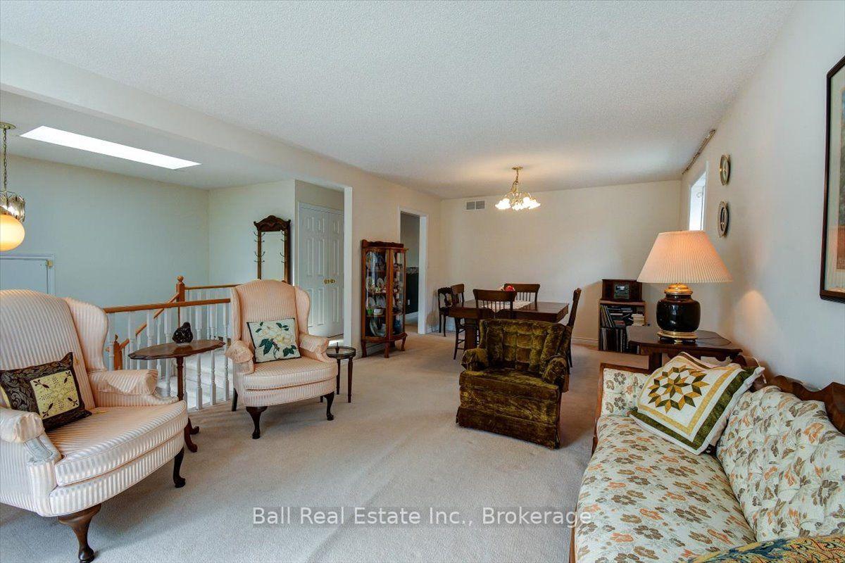 Photo 11 of 20 Lakeview Drive, Scugog, Port Perry — HOMEH
