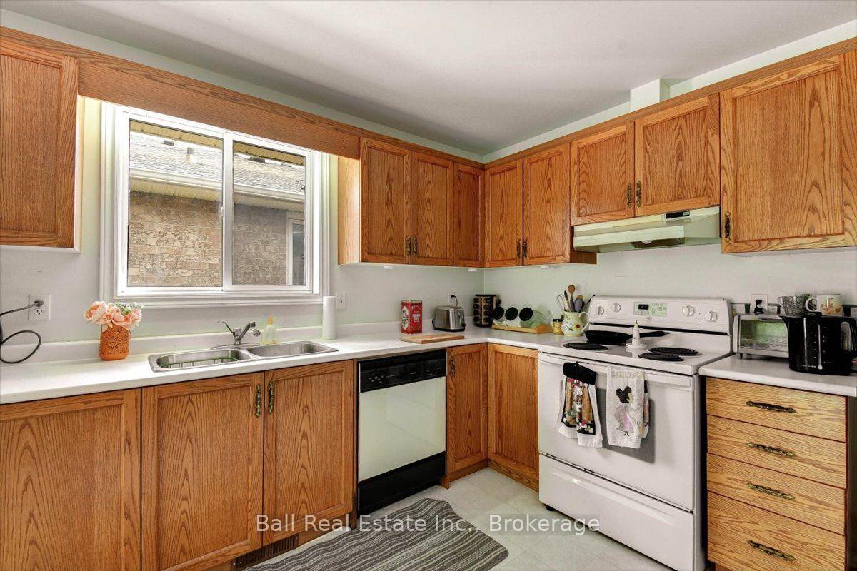 Photo 20 of 20 Lakeview Drive, Scugog, Port Perry — HOMEH