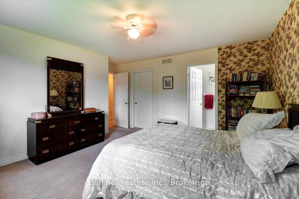 Photo 32 of 20 Lakeview Drive, Scugog, Port Perry — HOMEH