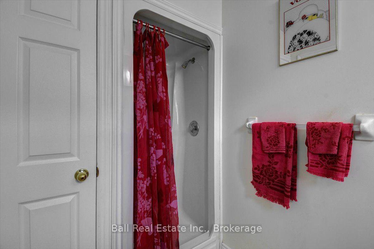 Photo 35 of 20 Lakeview Drive, Scugog, Port Perry — HOMEH